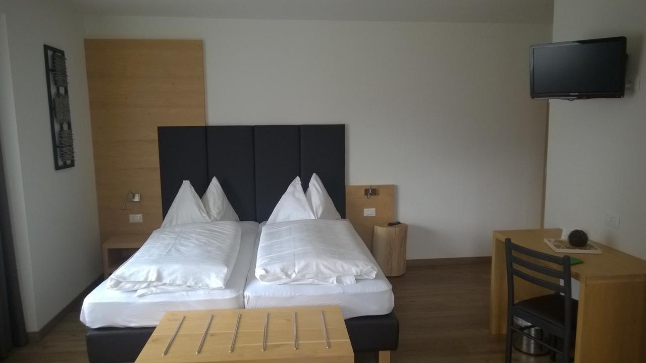 Pension Dolomiten Neumarkt Exterior foto